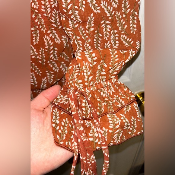 Boutique printed dress size small - Picture 4 of 4